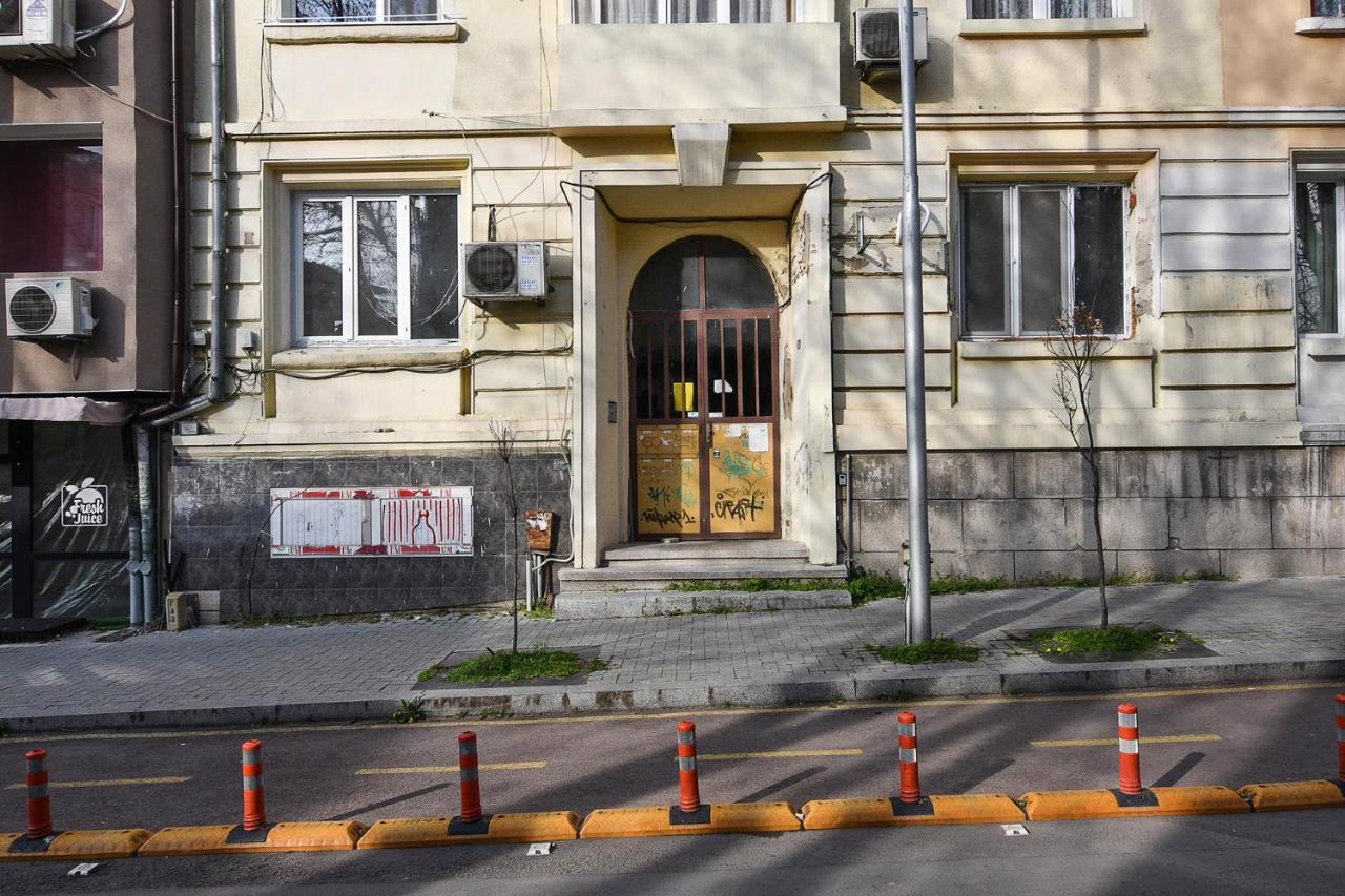 Small Studio On Budget In The Heart Of City Varna Eksteriør billede